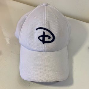 Disney baseball hat, white
